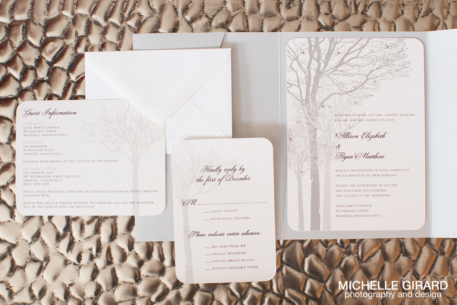 TheRiverviewWinterWedding_SimsburyCT_MichelleGirardPhotography006.jpg