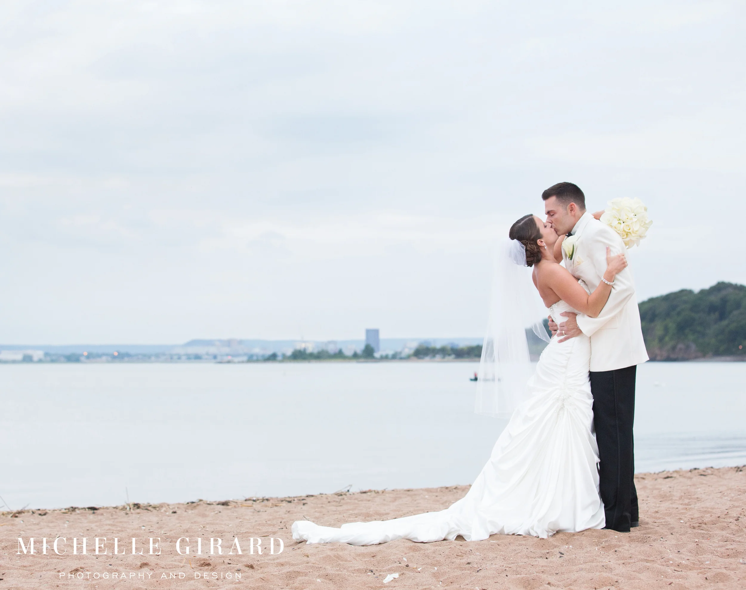 AnthonysOceanViewWedding_NewHavenCT_MichelleGirardPhotography2.jpg