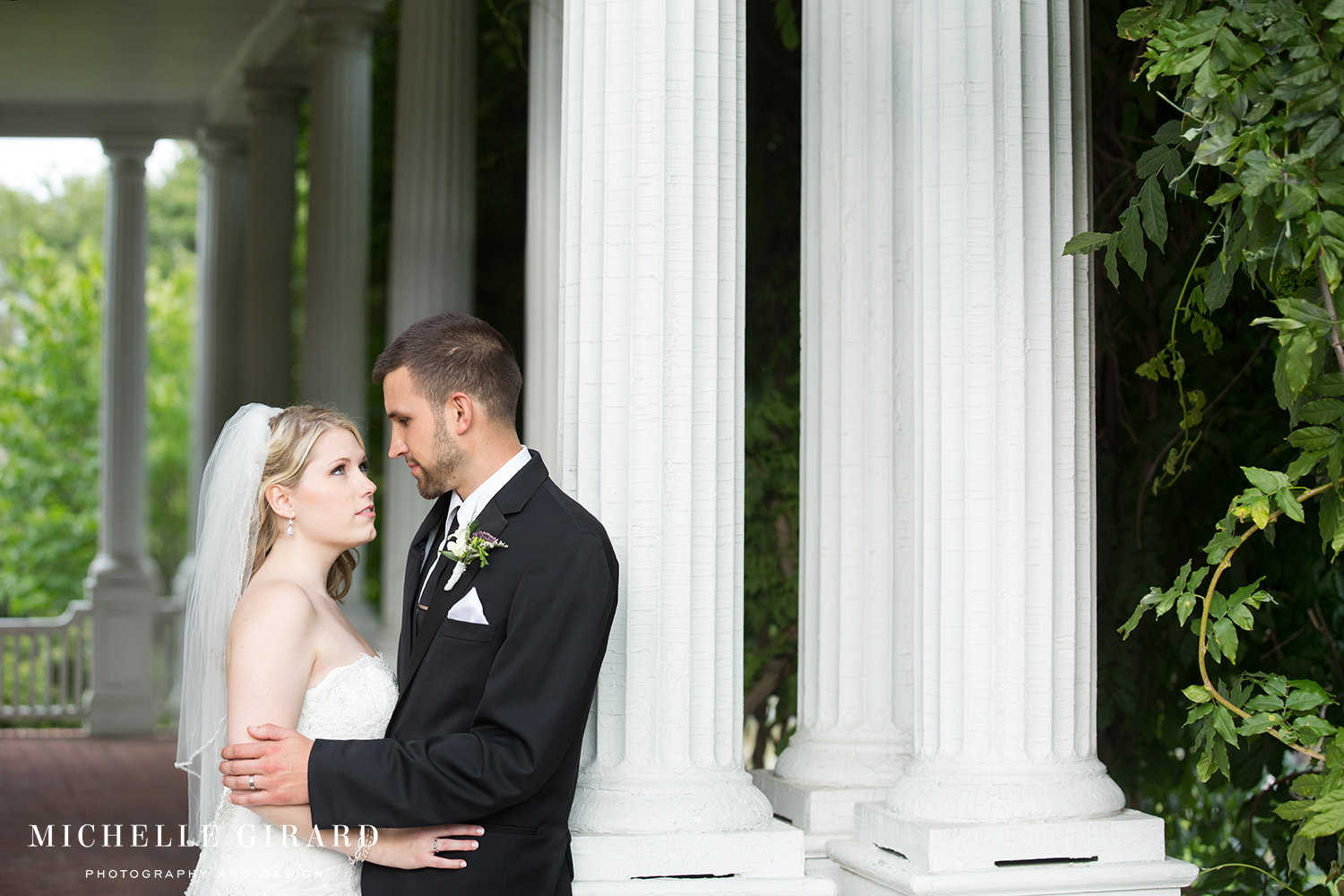 WistariahurstWedding_HolyokeMa_MichelleGirardPhotography03.jpg