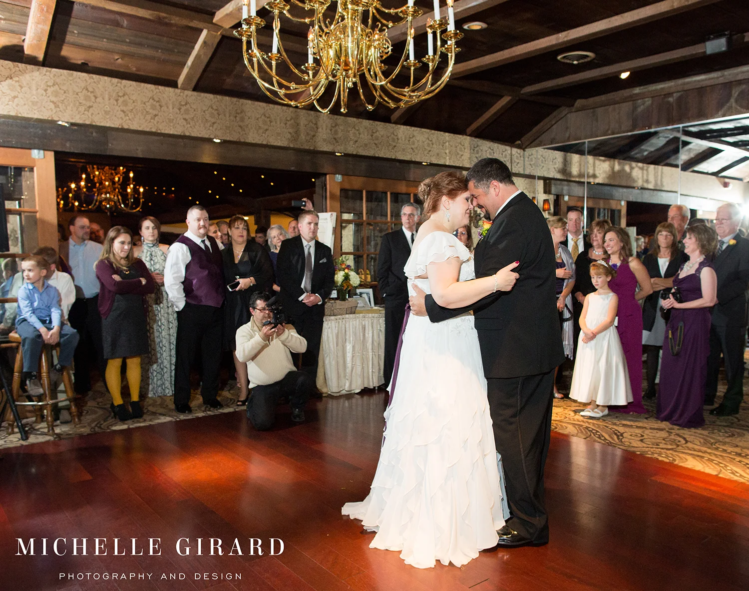 NovemberWedding_WindsorCT_MichelleGirardPhotography6.jpg