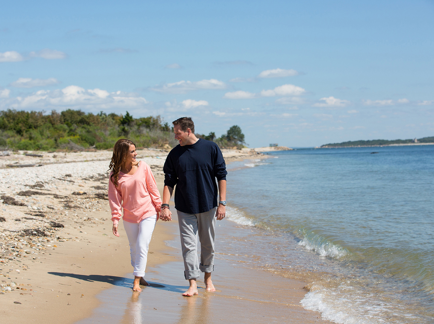 New-London-Long-Island-Ferry-Engagement-Session-MichelleGirardPhotography06.jpg