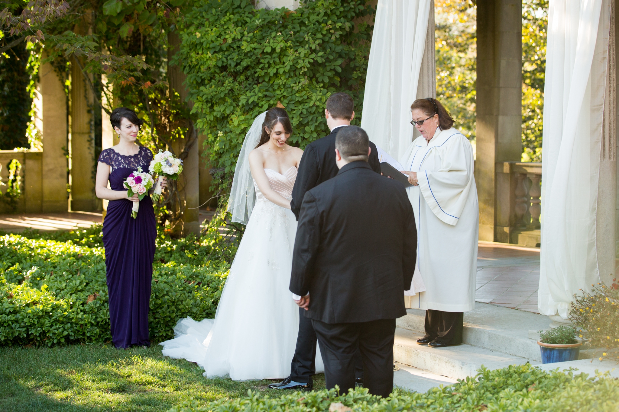 EoliaMansionEstateWedding_HarknessParkConnecticut_MichelleGirardPhotography18.jpg