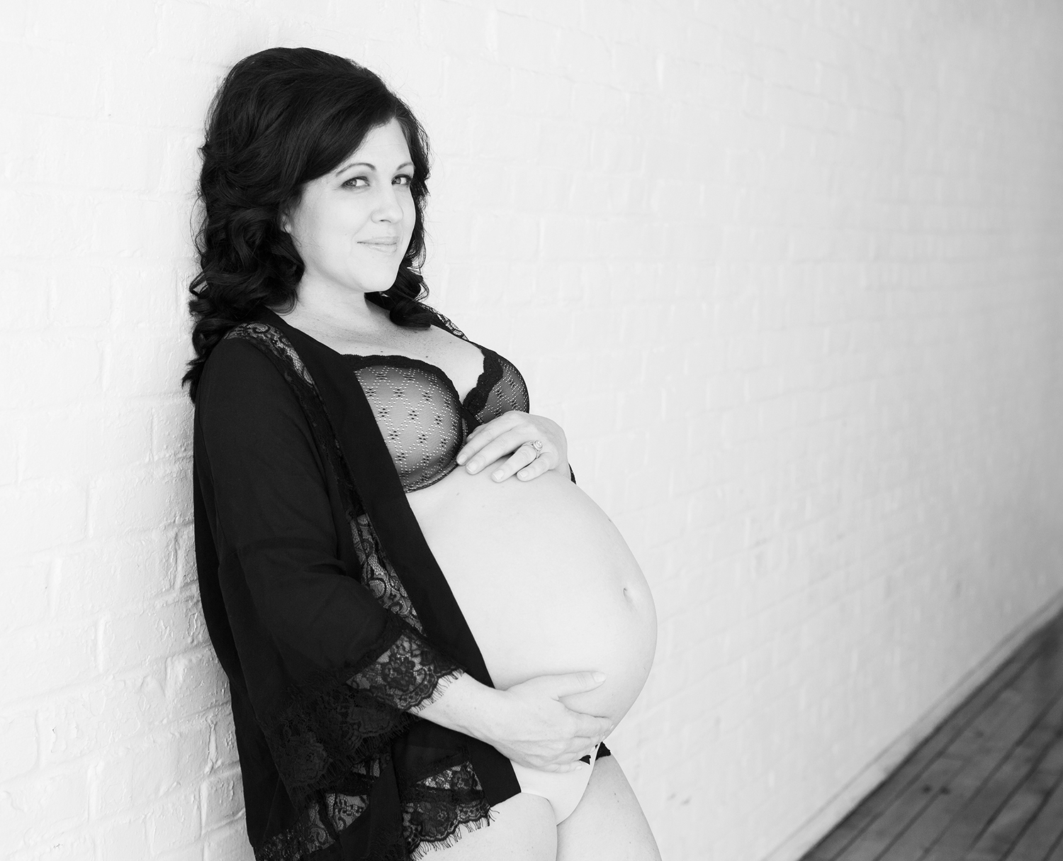 MaternityPhotography_BlackAndWhite_MichelleGirardPhotography001.jpg