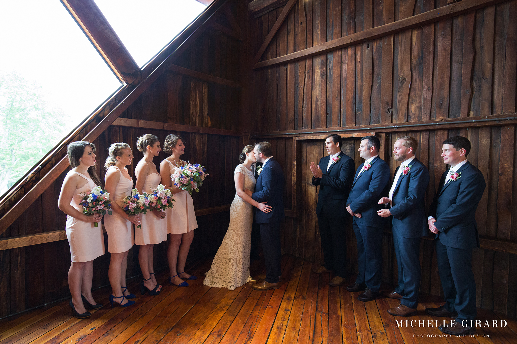 RedBarnHampshireCollege_RusticWedding_MichelleGirardPhotography04.jpg