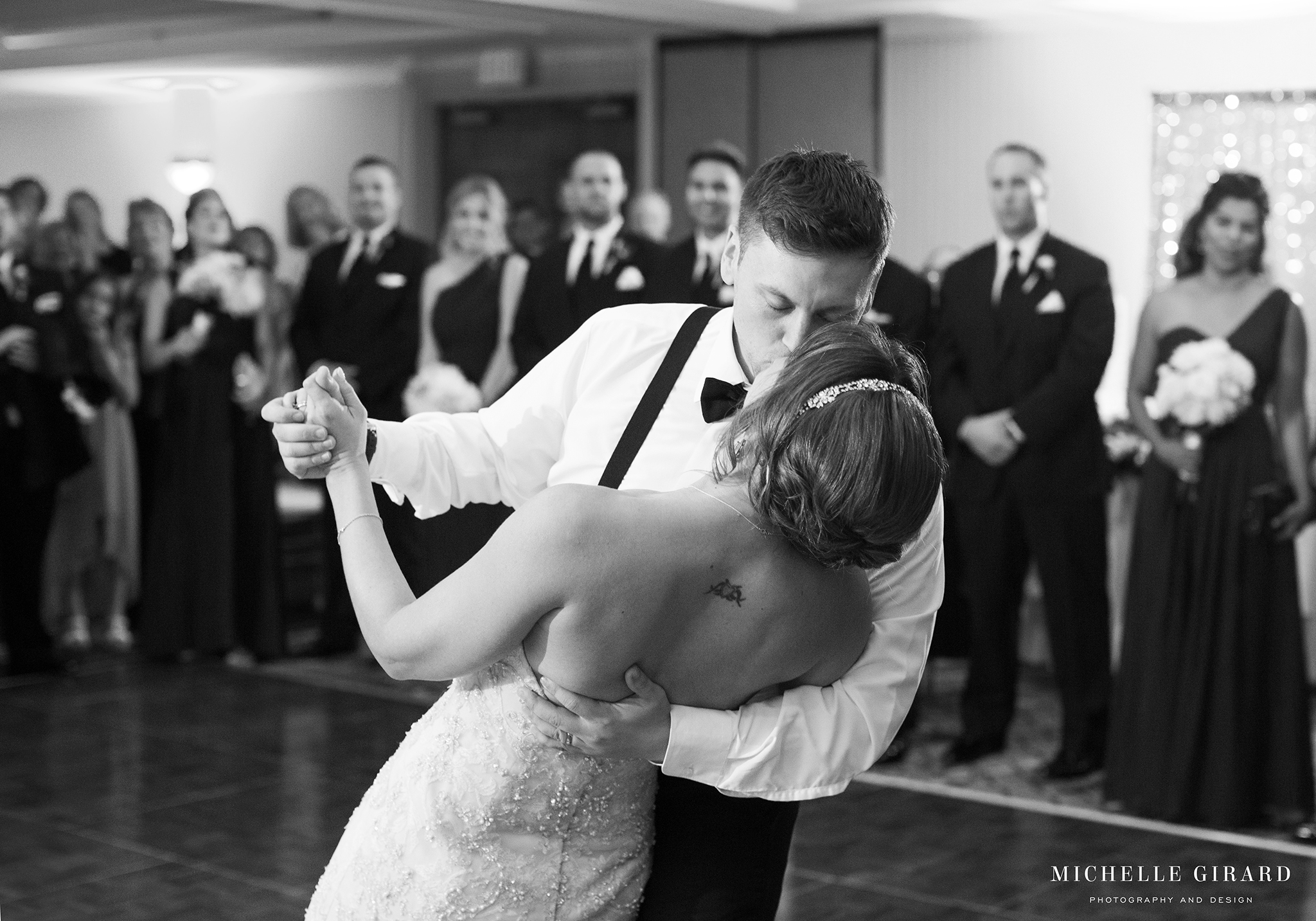 WatersEdgeSummerWedding_WestbrookCT_MichelleGirardPhotography04.jpg