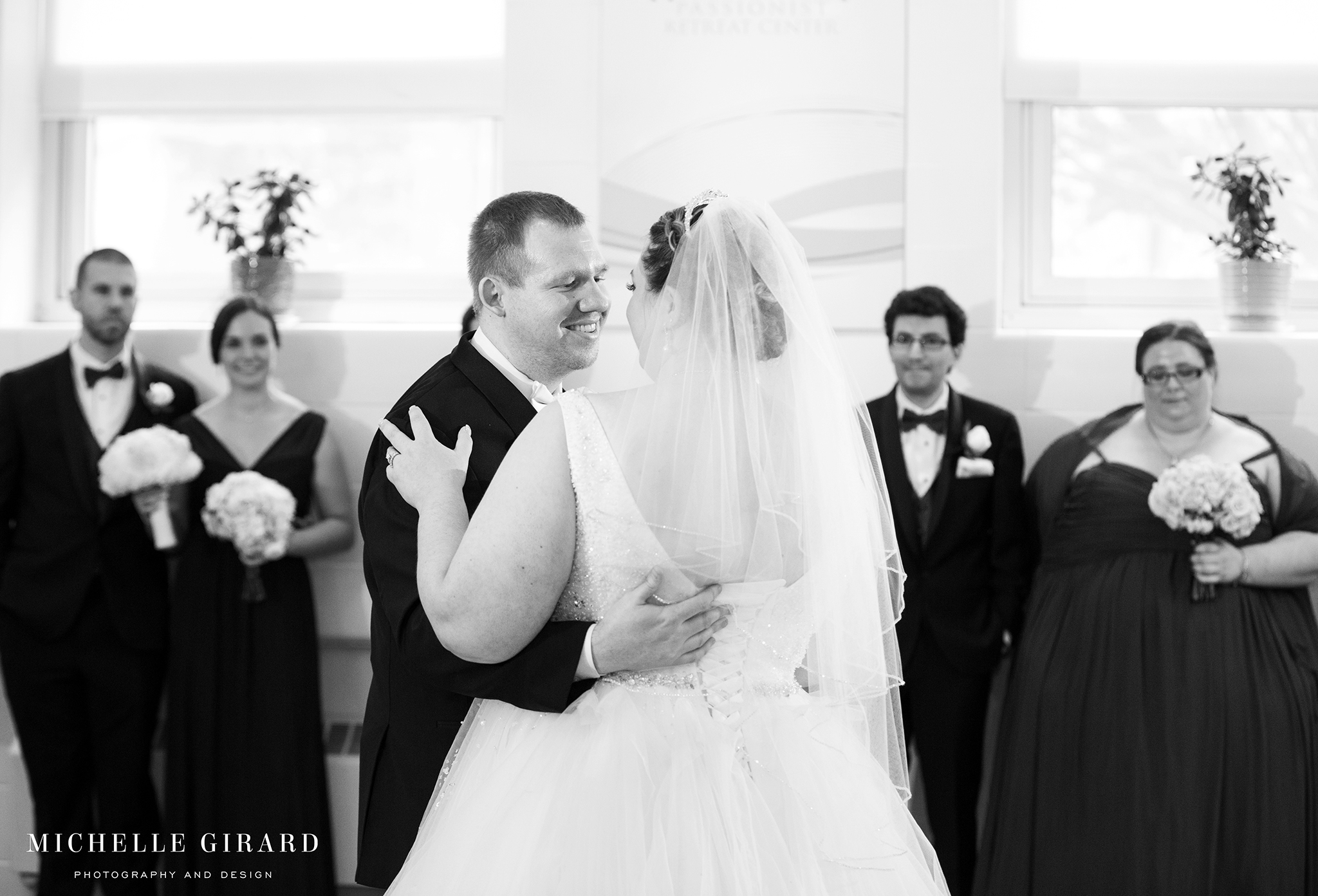 FallWeddingWestHartfordCT_MichelleGirardPhotography05.jpg