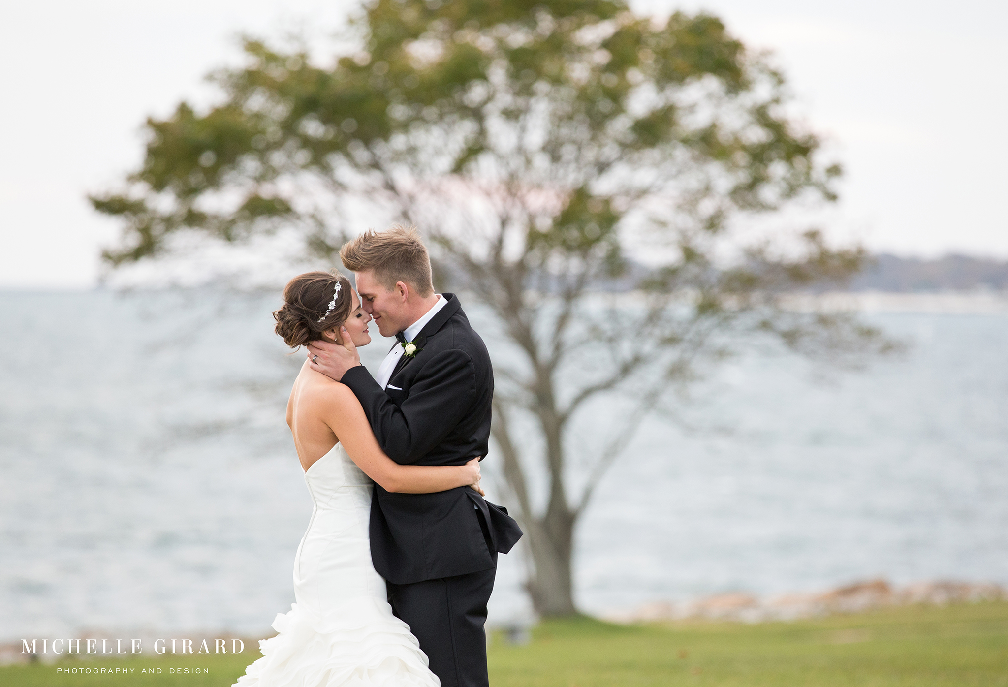 BranfordHouseWedding_MichelleGiarrdPhotography11.jpg