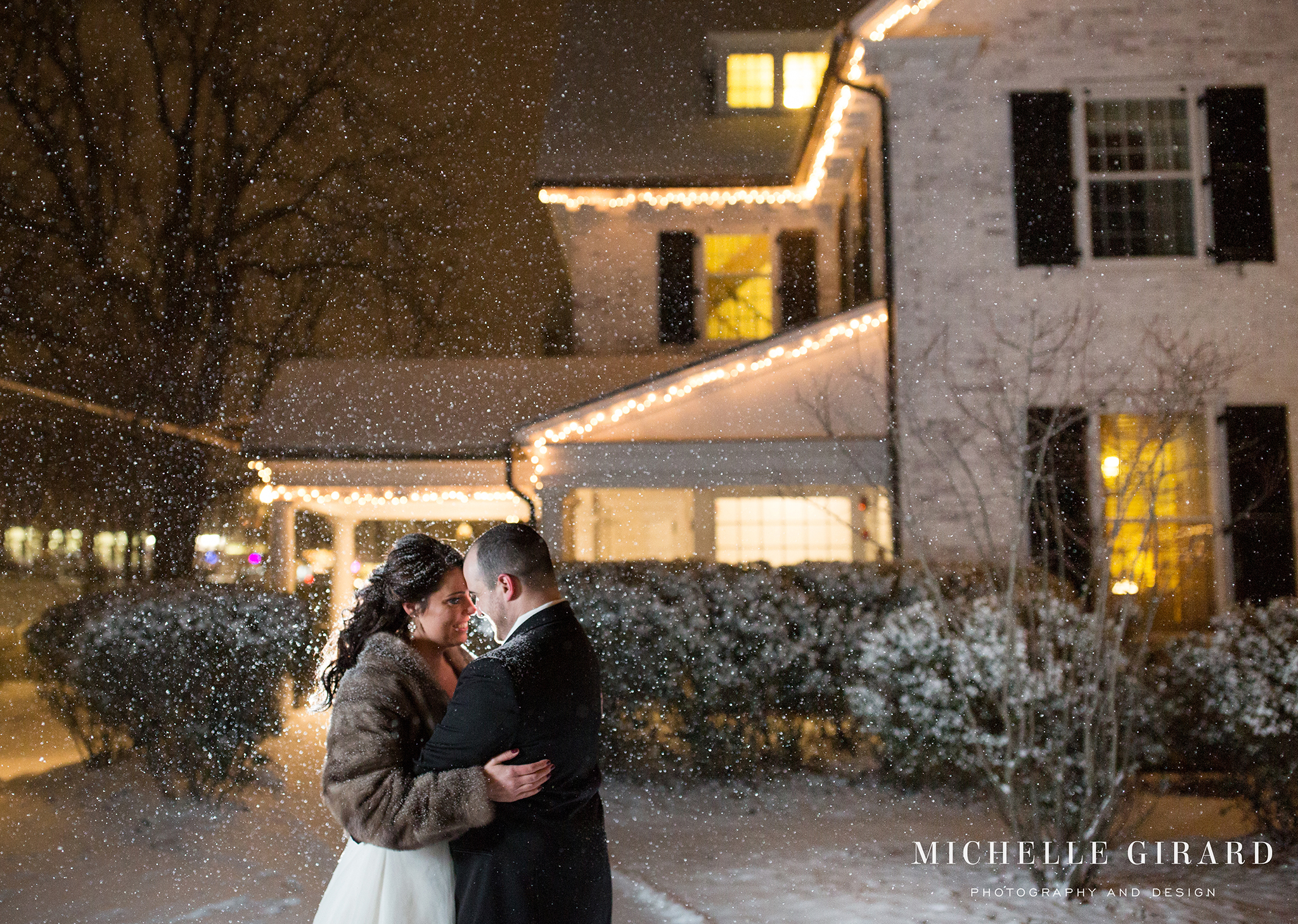 WinterWedding_LordJefferyInn_AmherstMA_MichelleGirardPhotography12.jpg