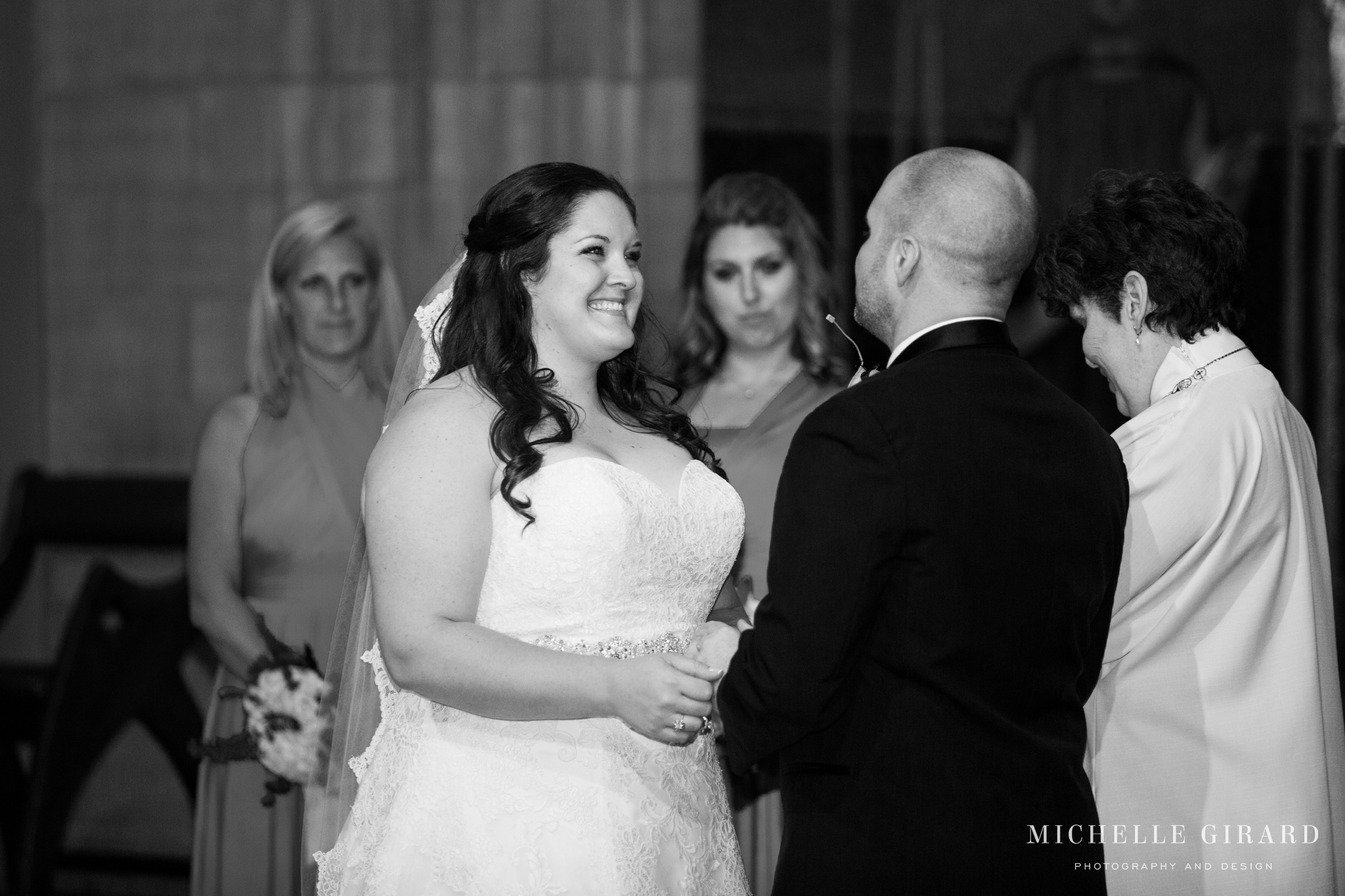 IthacaNYWedding_FontainebleauInn_CornellWeddingCeremony_MichelleGirardPhotography17.jpg