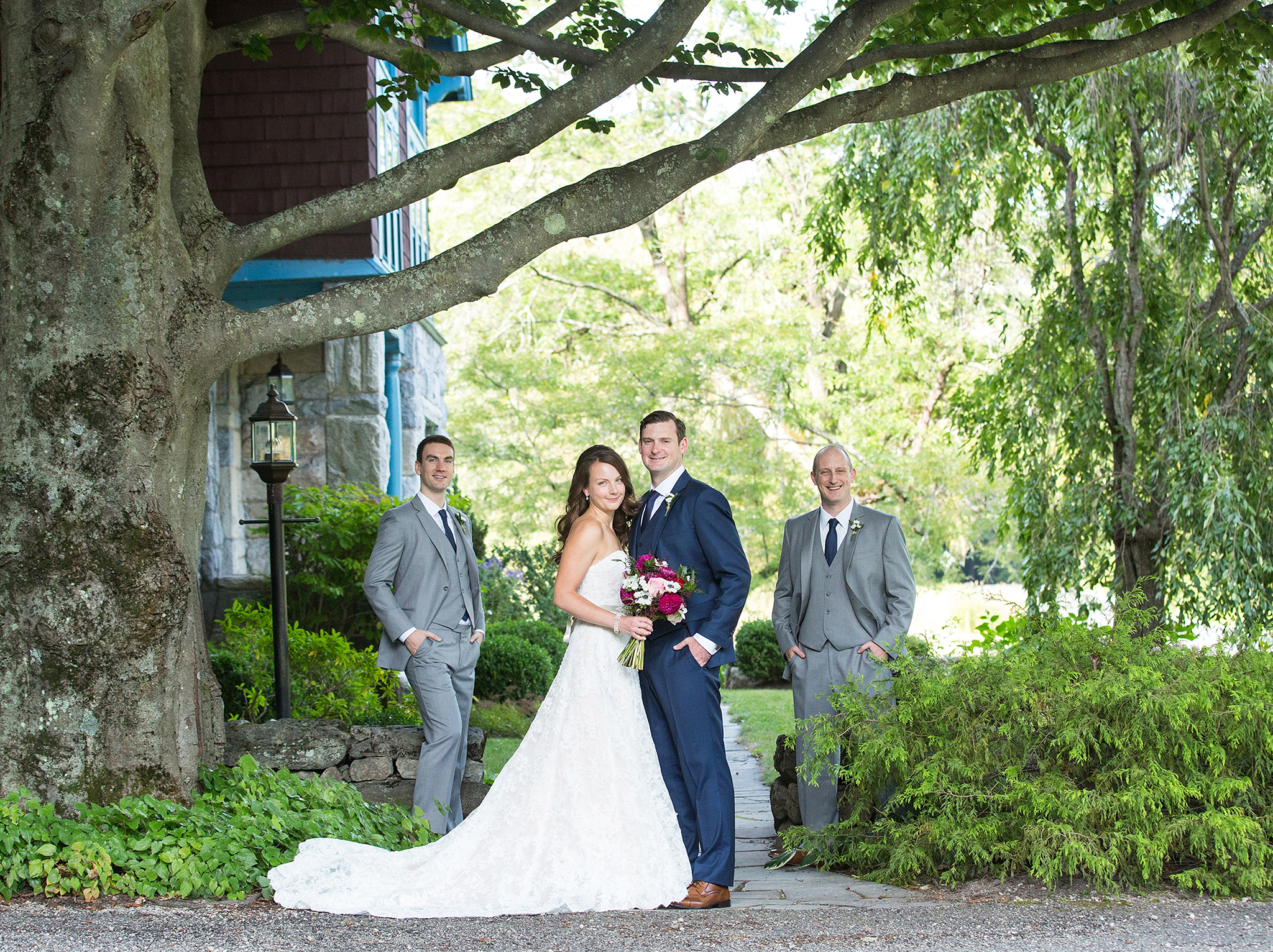 RusticElegantWedding_StonoverFarm_Berkshires_MichelleGirardPhotography18.jpg