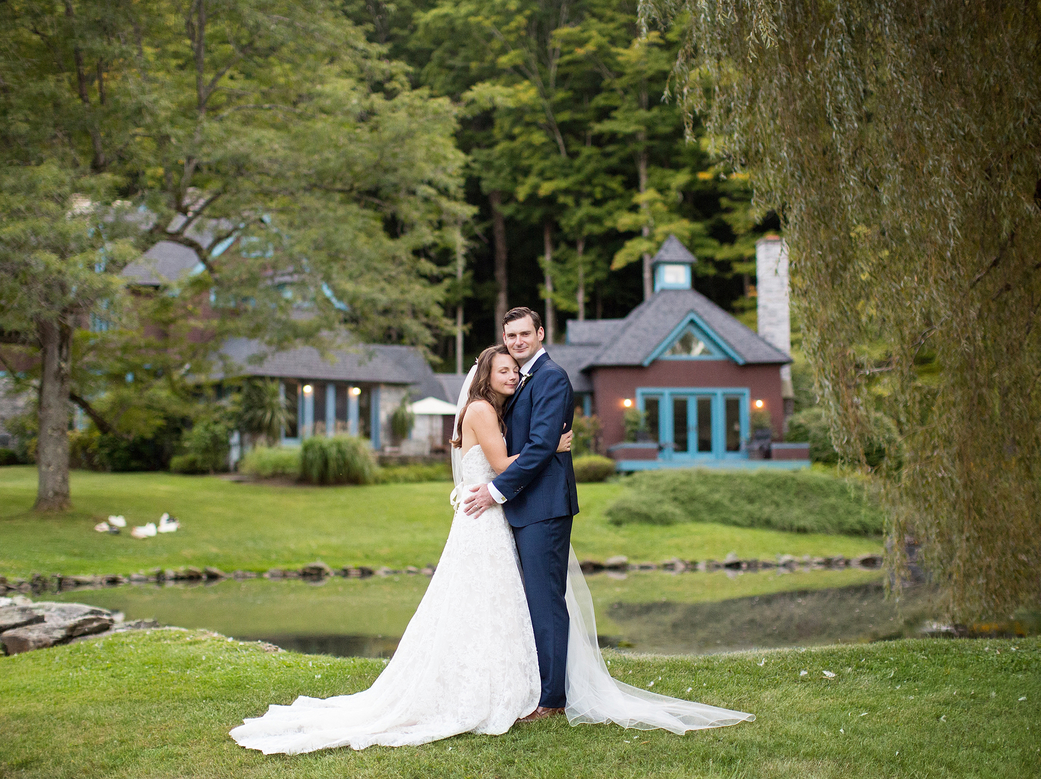 RusticElegantWedding_StonoverFarm_Berkshires_MichelleGirardPhotography47.jpg