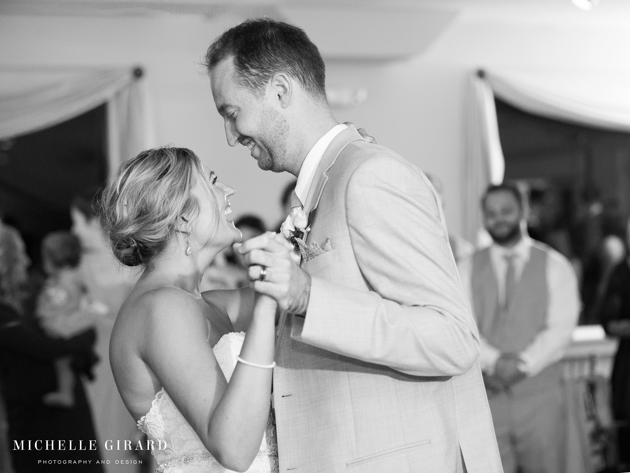 SevenHillsInn_BerkshiresWedding_MichelleGirardPhotography05.jpg