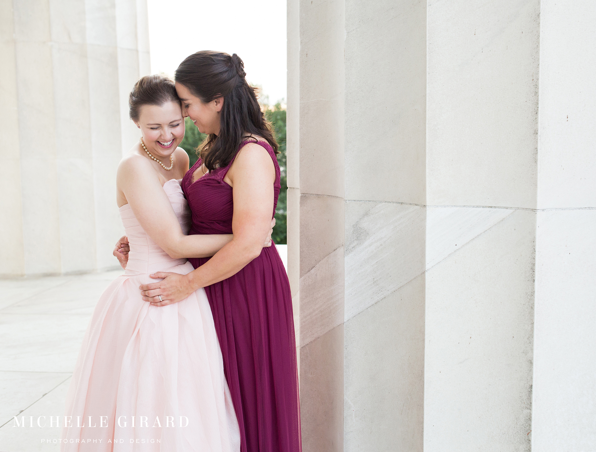 WashingtonDCFallWedding_LincolnMemorial_DestinationCityWedding_MichelleGirardPhotography01.jpg