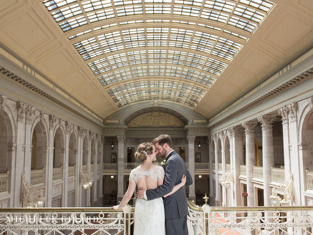 HartfordWeddingPhotography_CityHall_MarqueeEventsGershonFoxBallroom_MichelleGirardPhotography10.jpg