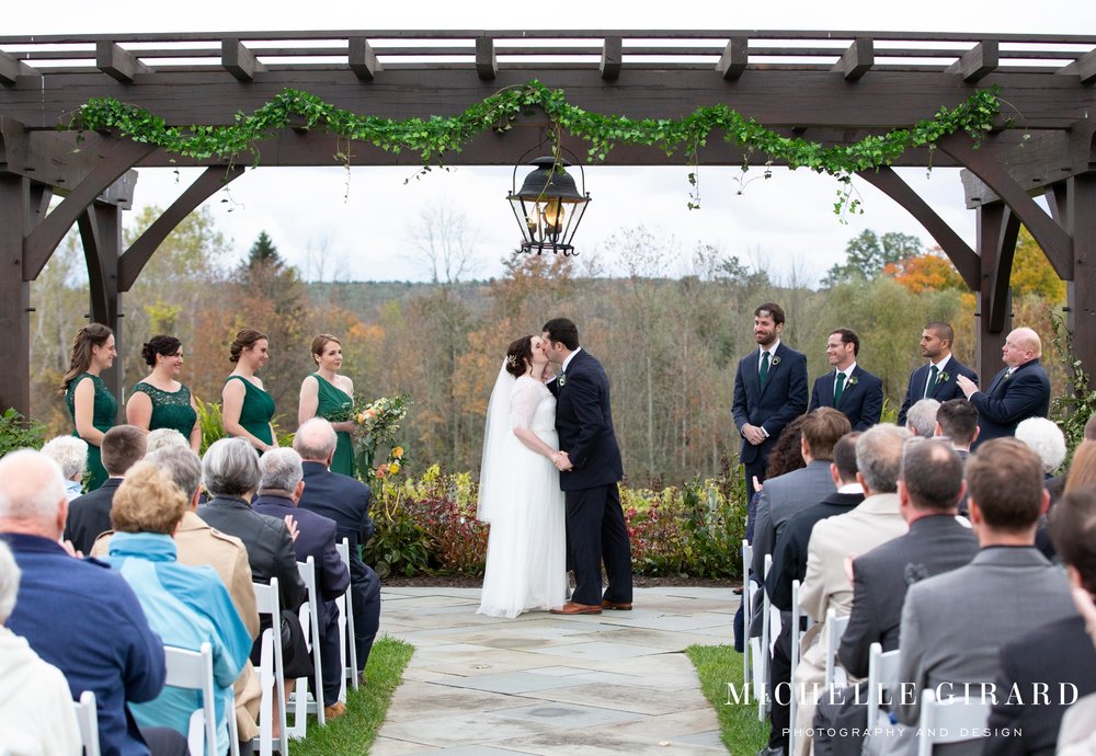 OweraVineyards_WineryWedding_CazenoviaNY_MichelleGirardPhotography004.jpg