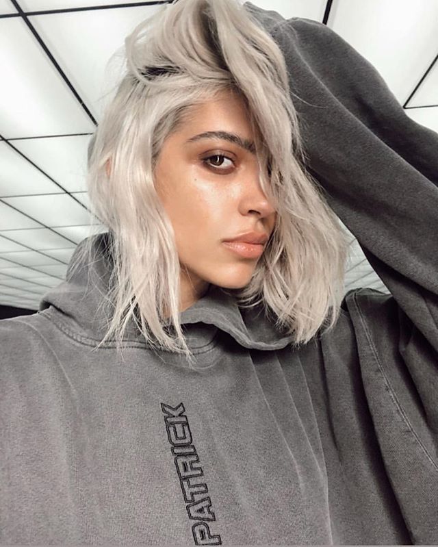 @sunnysoofiani for @danielpatrick_ 
@_biglac 
@danessa_myricks Color Fix Glaze to make the glossy eye. Obsessed.