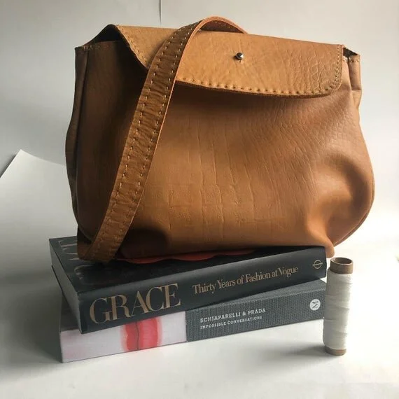 https://i.etsystatic.com/23464021/r/il/bb6691/2780320171/il_570xN.2780320171_8i93.jpg