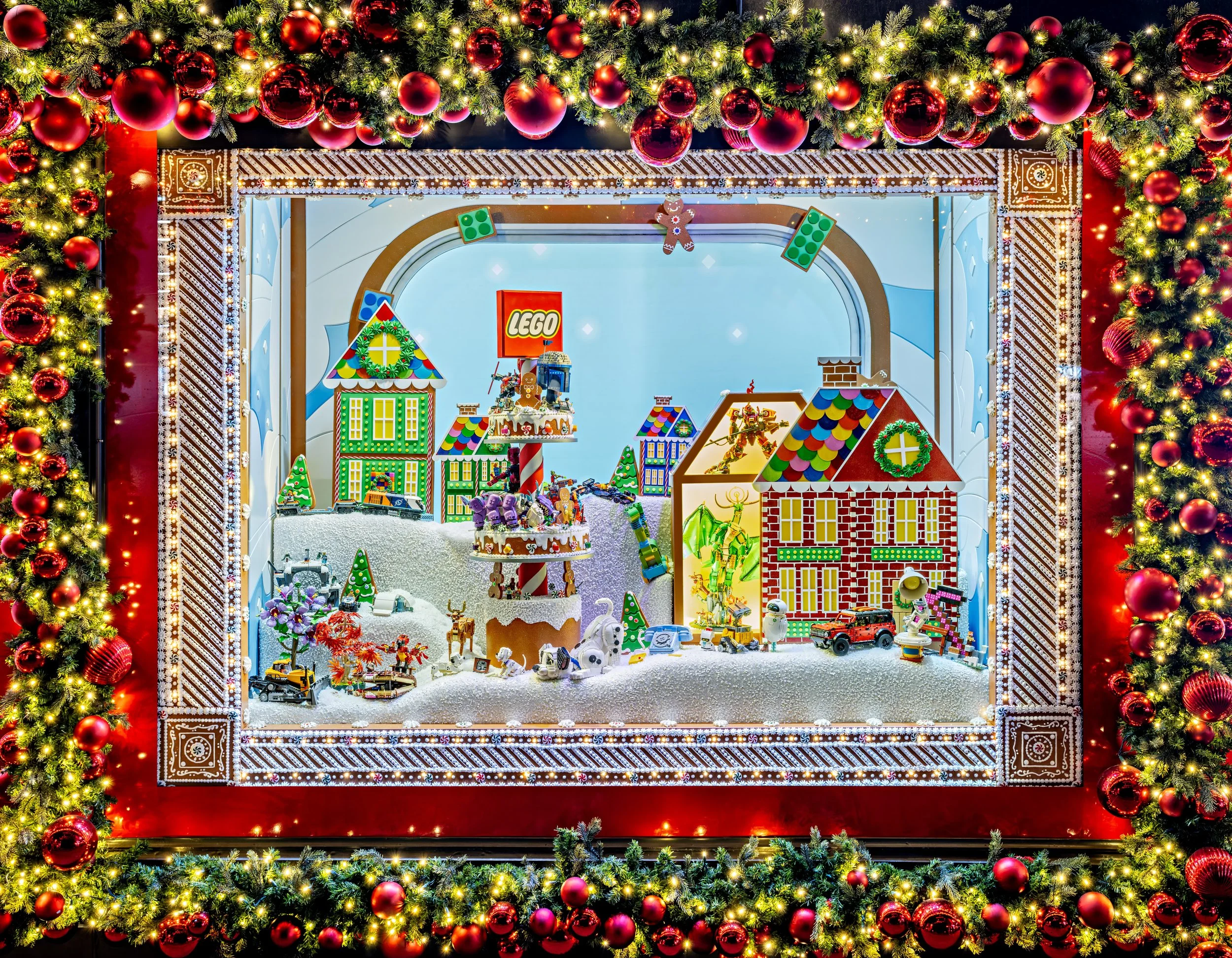 Creative Direction / Concept Design - Maycy's NYC 2025