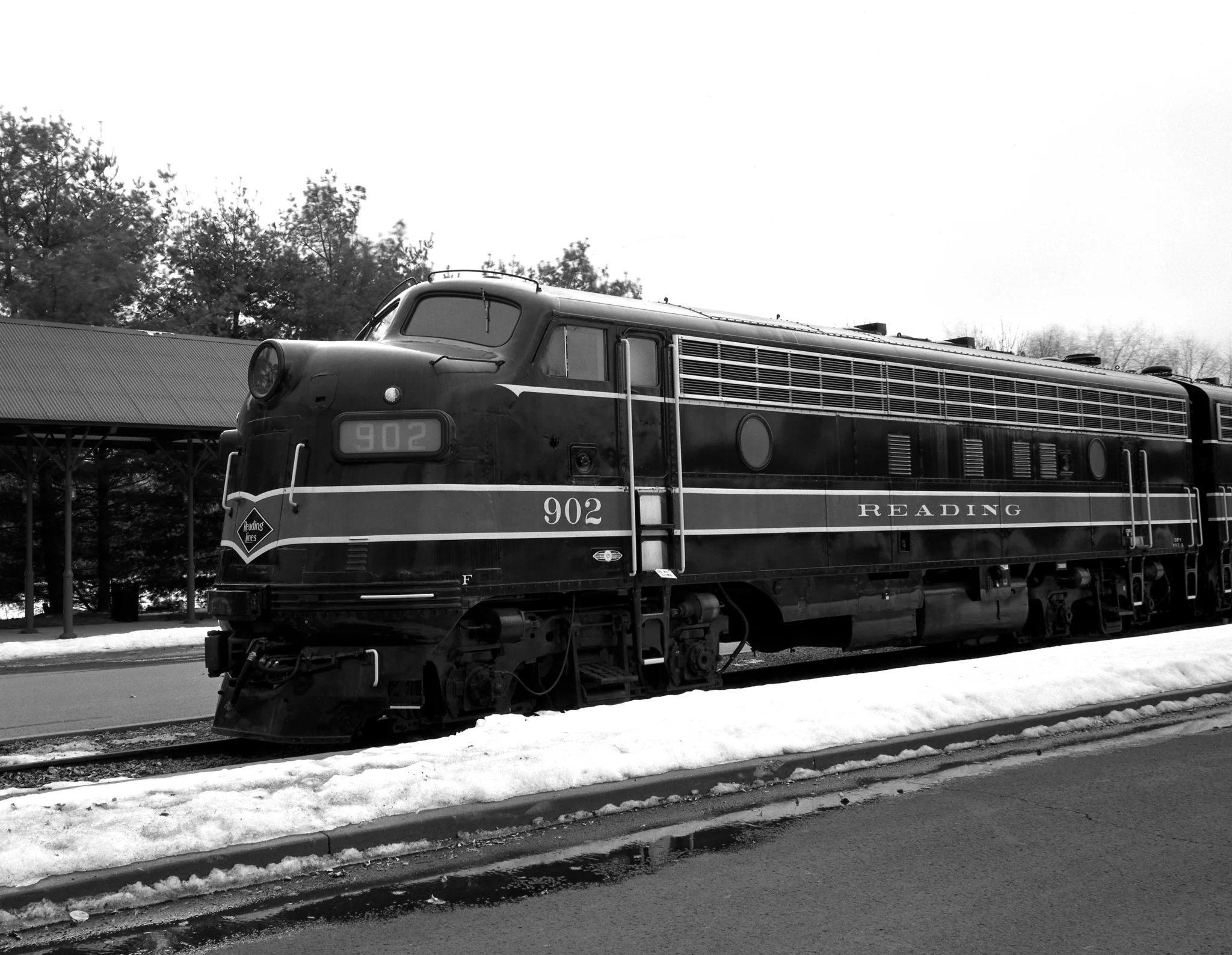4x5_for_365_project_067_Steamtown_Reading_loco_902.jpg