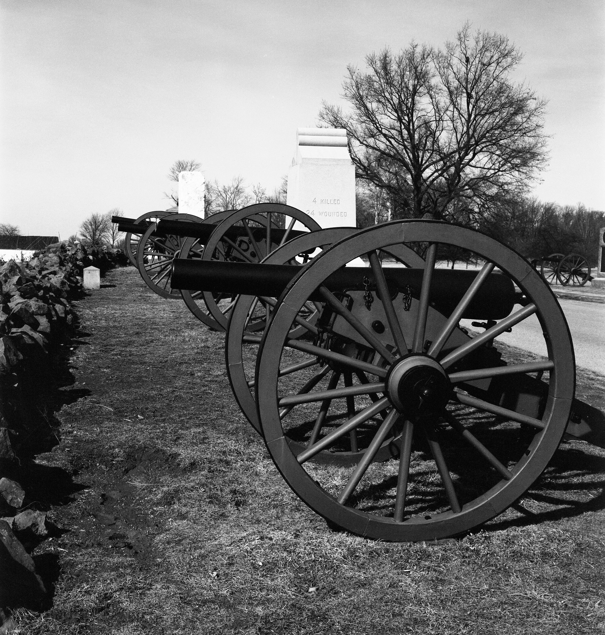 4x5_for_365_project_070_Gettysburg_canons_line.jpg