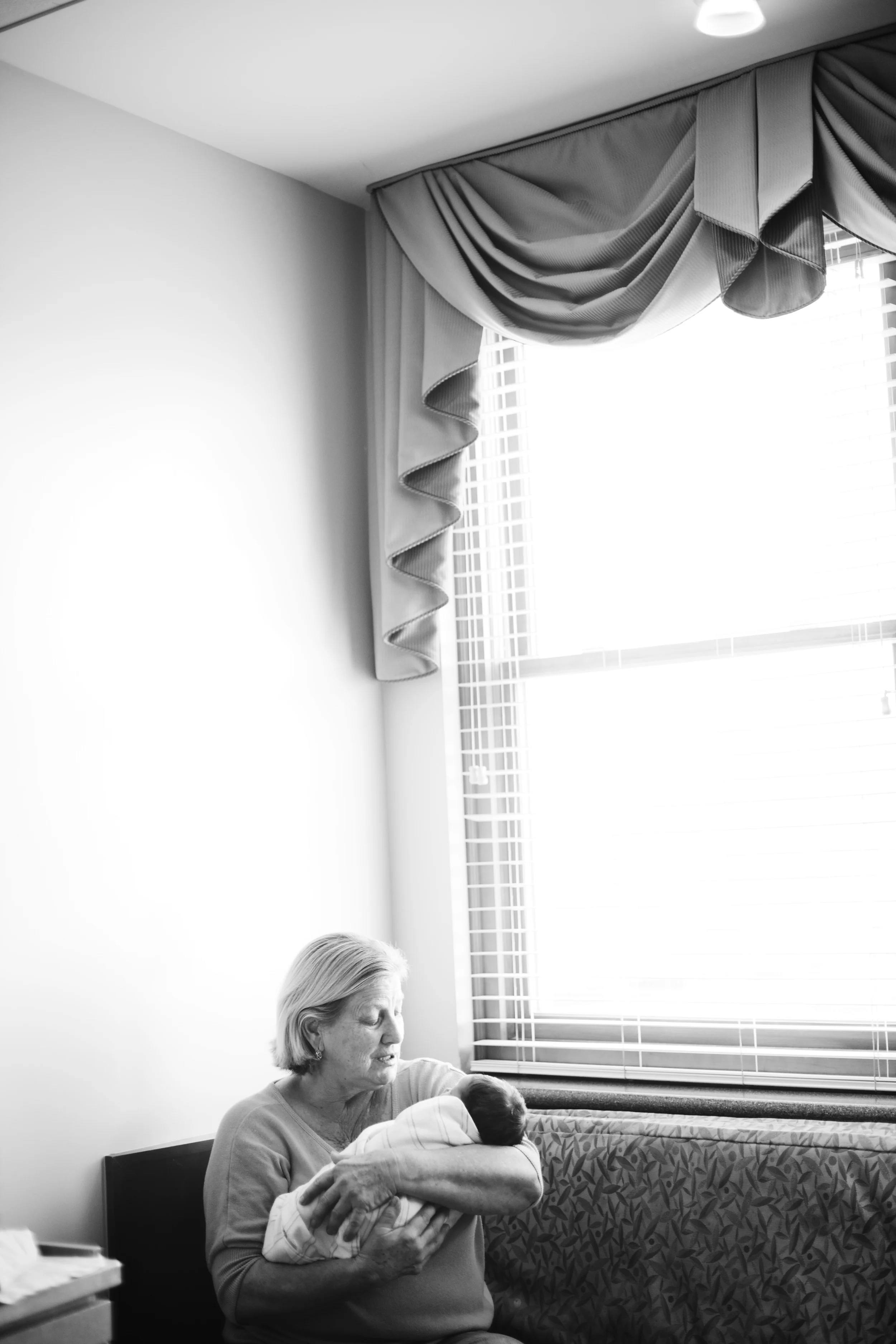 IskandrianNewborn2014_BeriIrving 1085.jpg