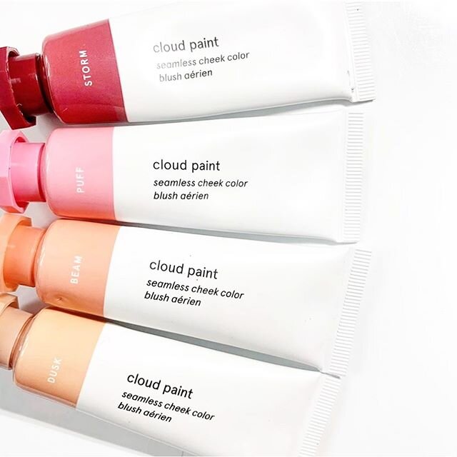 One of the products that made my quarantine short list. Shop my favorite color at my link in bio!💋 #glossier #glossiercloudpaint #clairebalestbeautytips