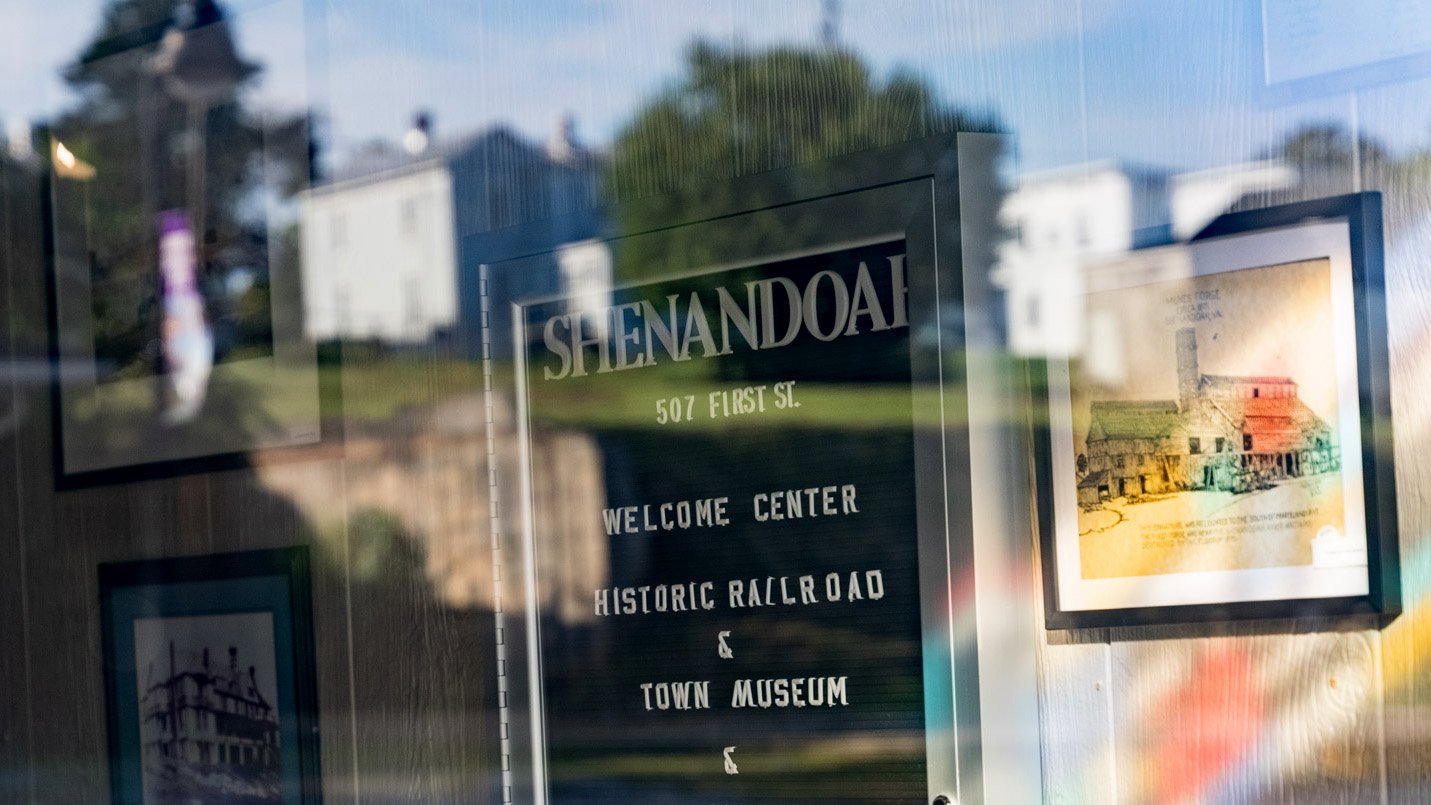 2022-08-30 - Town Of Shenandoah Museum - For Web-1007.jpg