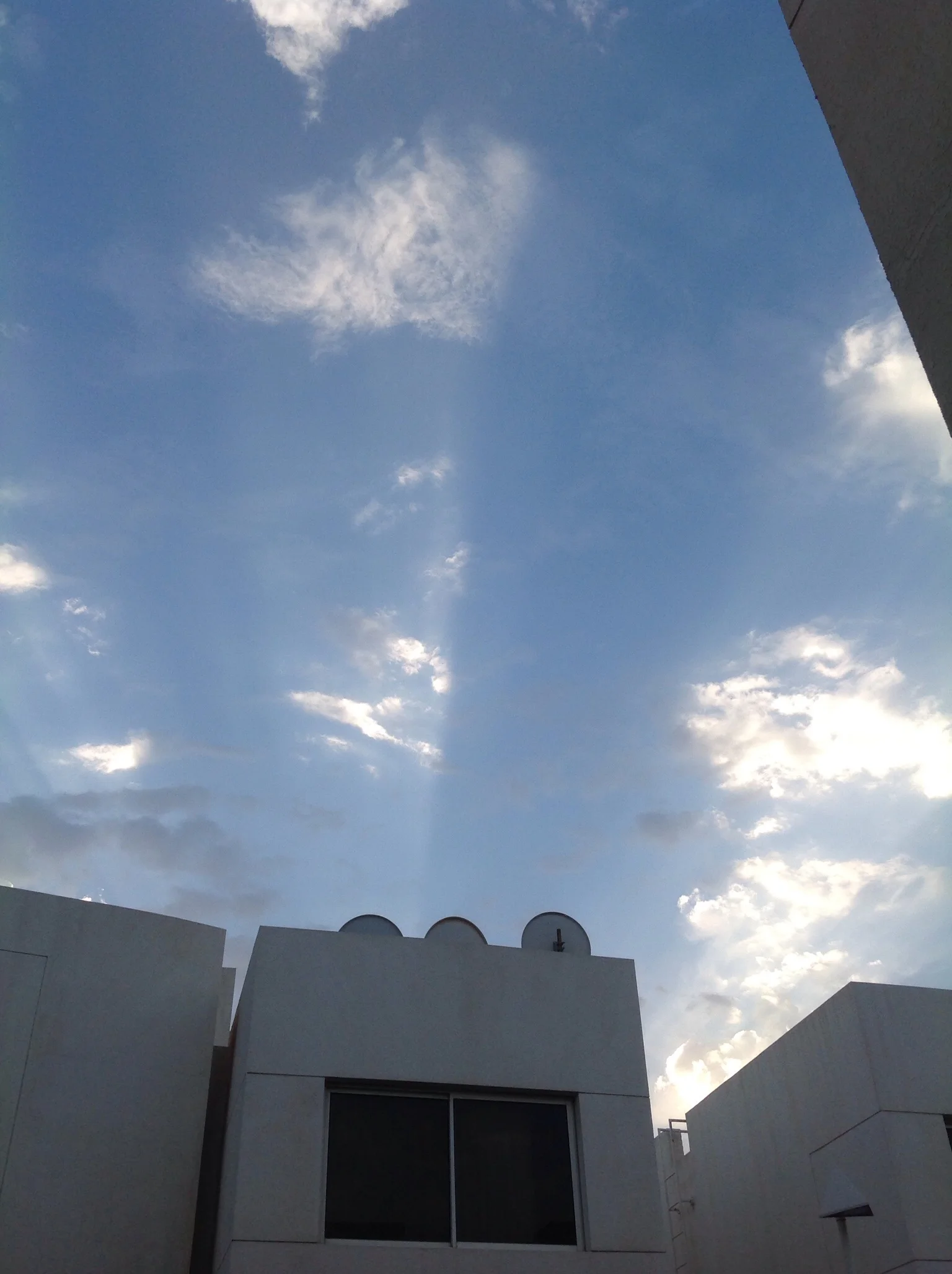 Note the shadow clearly visible from our front porch. This photo was not retouched.