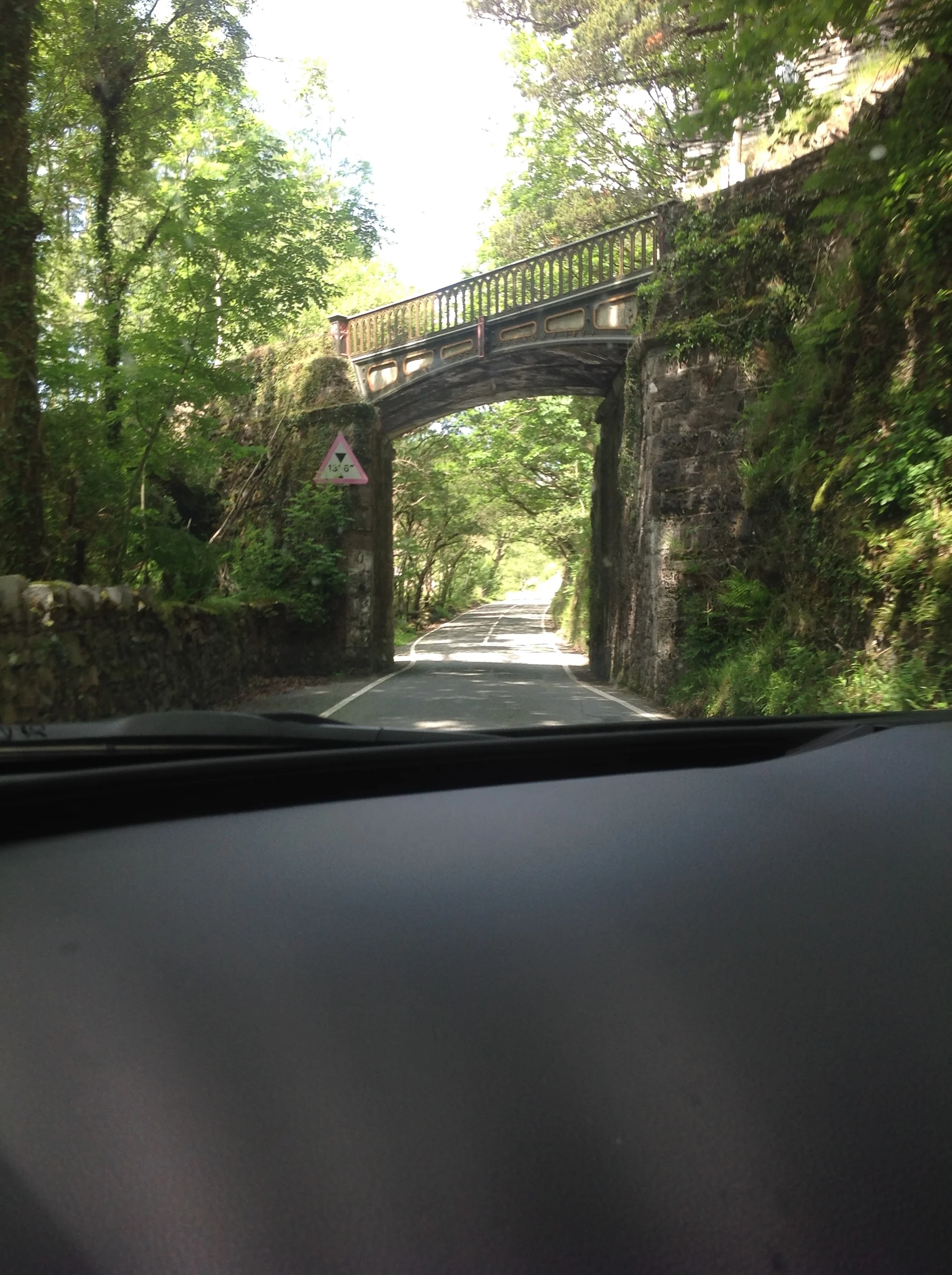 Narrow roads in Wales ...