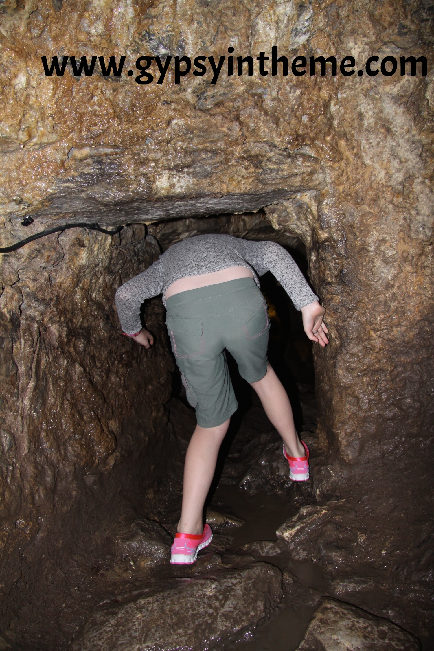 Kiddo braved the slippery wet stone and ventured deep into the dungeon passageways ...