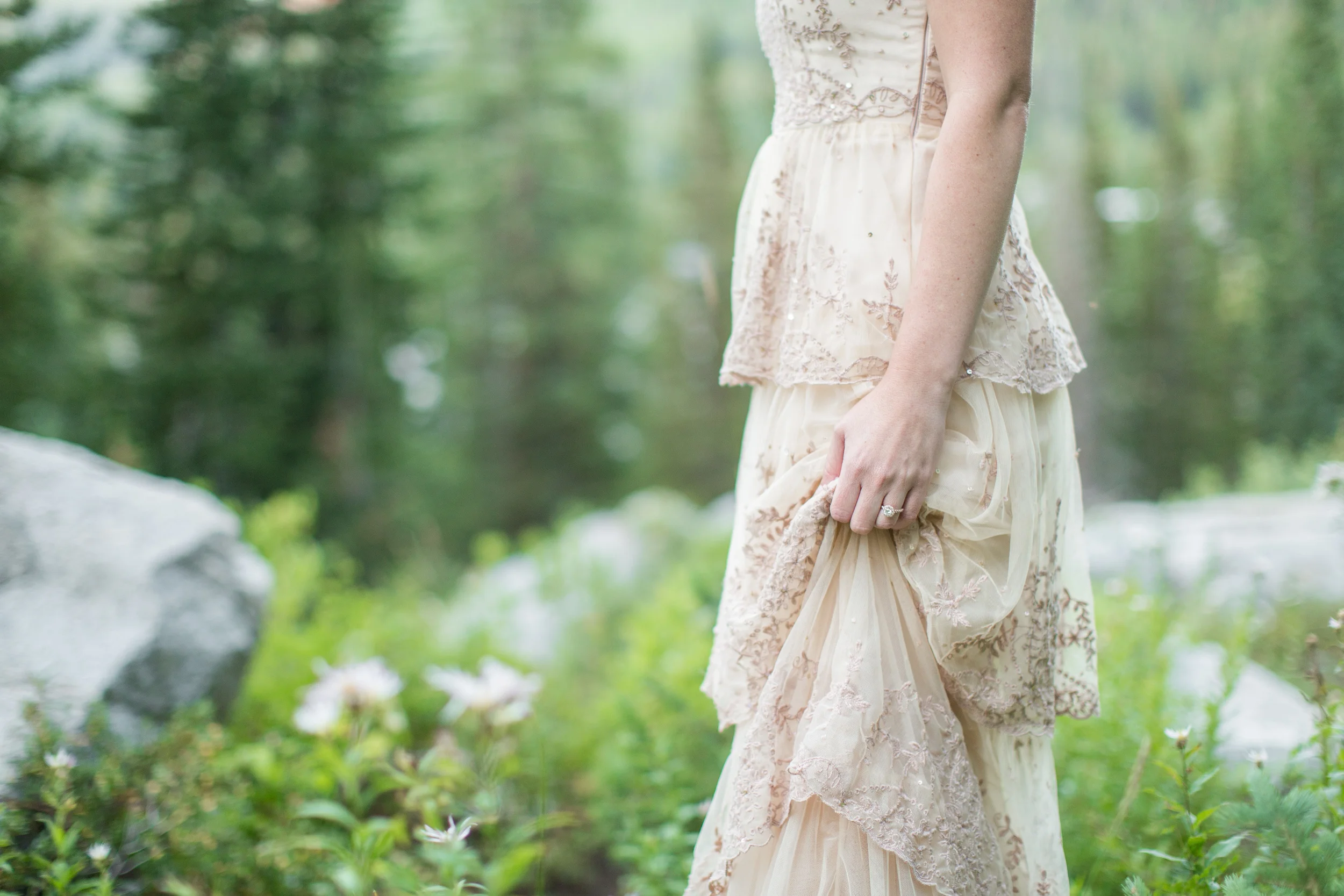 LindseyGregBridals (94 of 128).jpg
