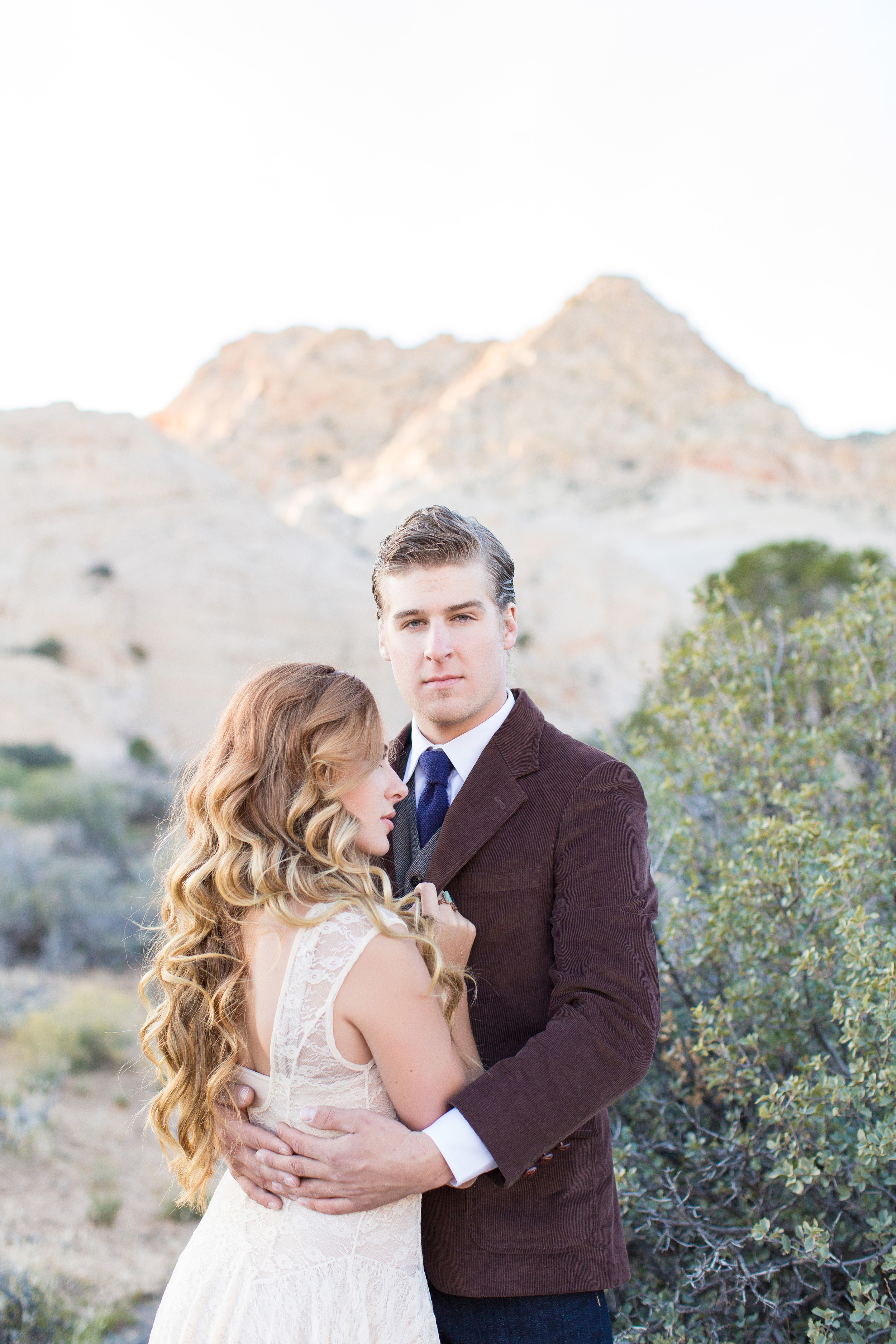 DesertStyledShootTylerRye (108 of 194).jpg