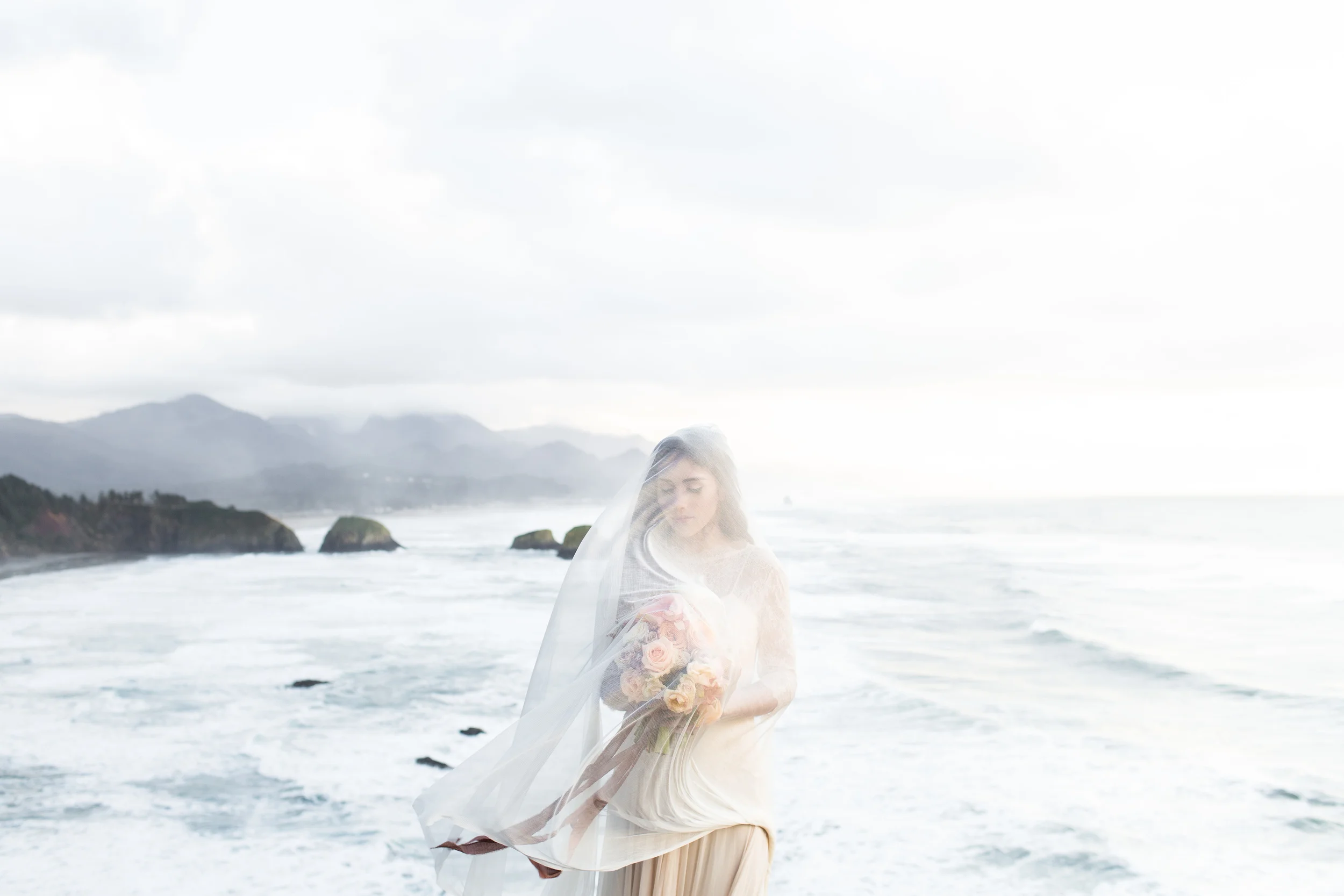 OregonCoastBridals (70 of 131).jpg