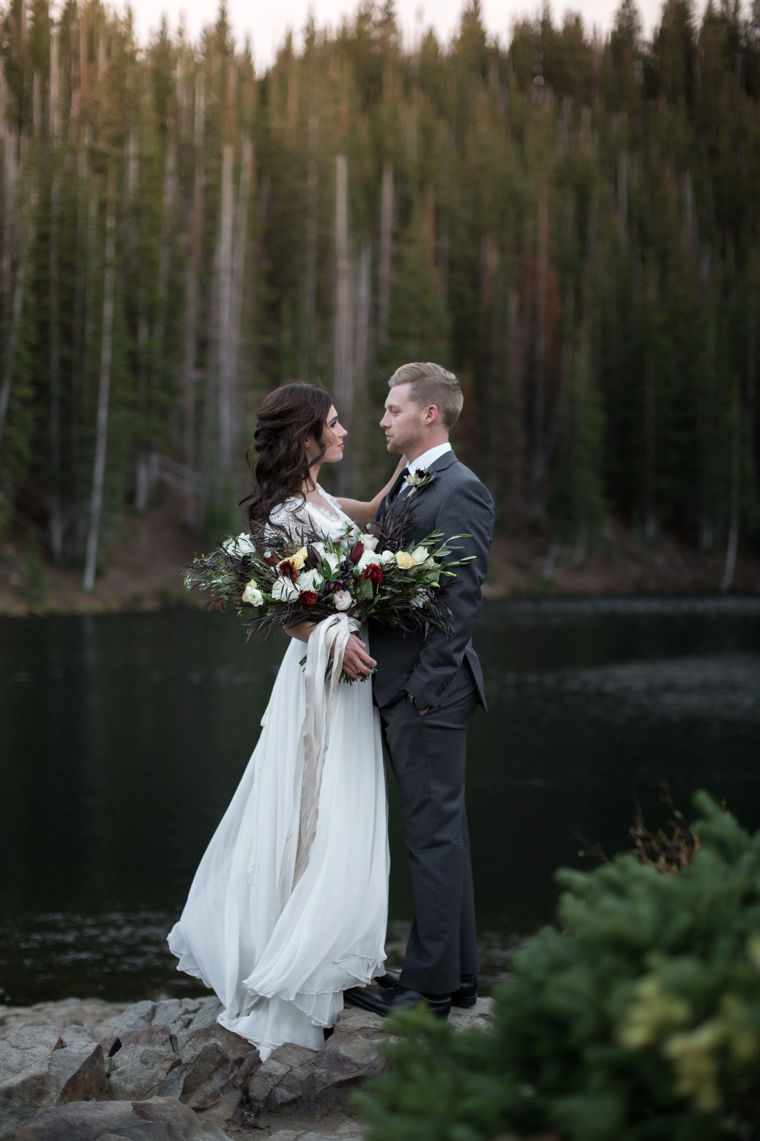 UtahValleyBrideShootTR2016 (18 of 110).jpg