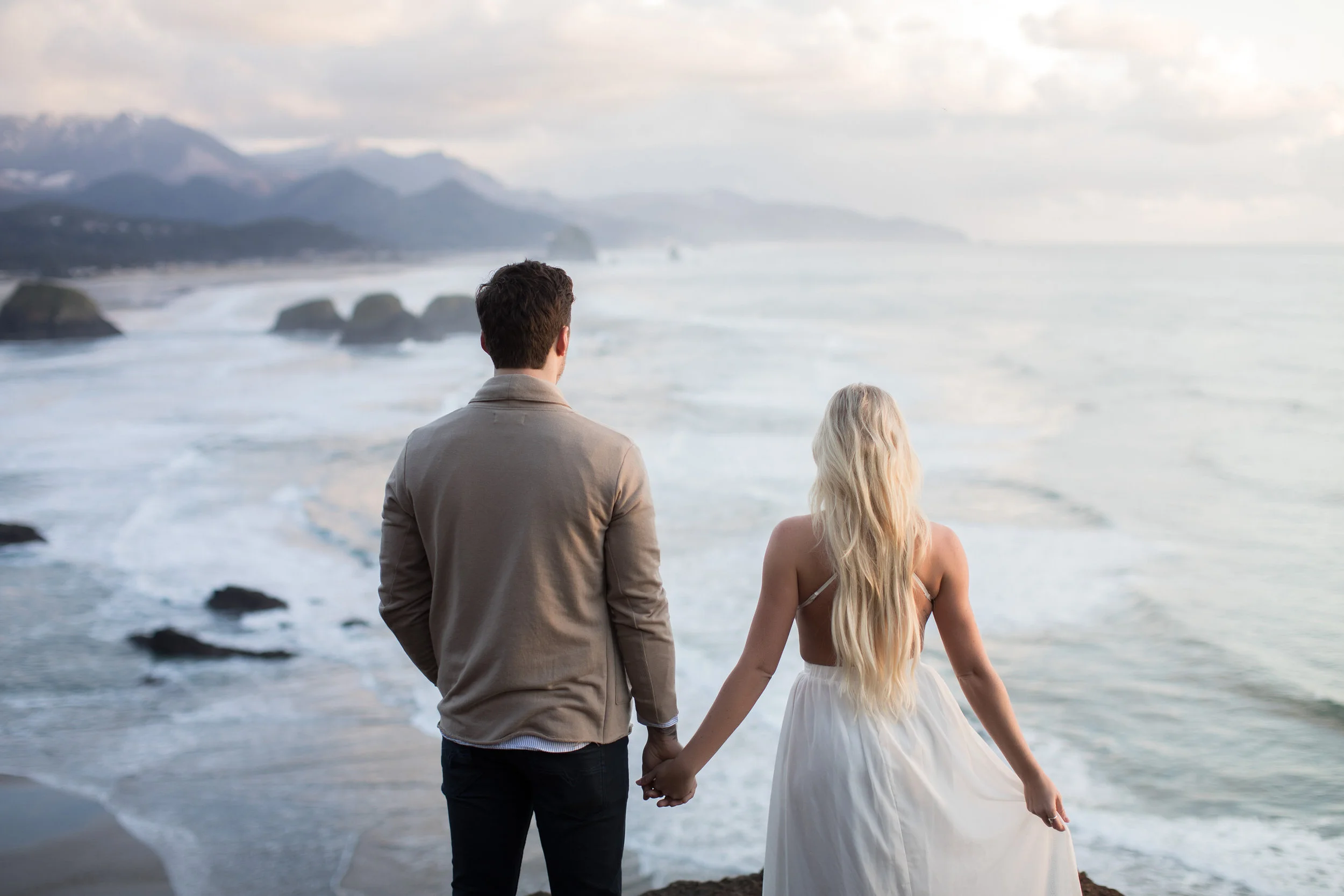CANNONBEACHENGAGEMENTS (51 of 58).jpg