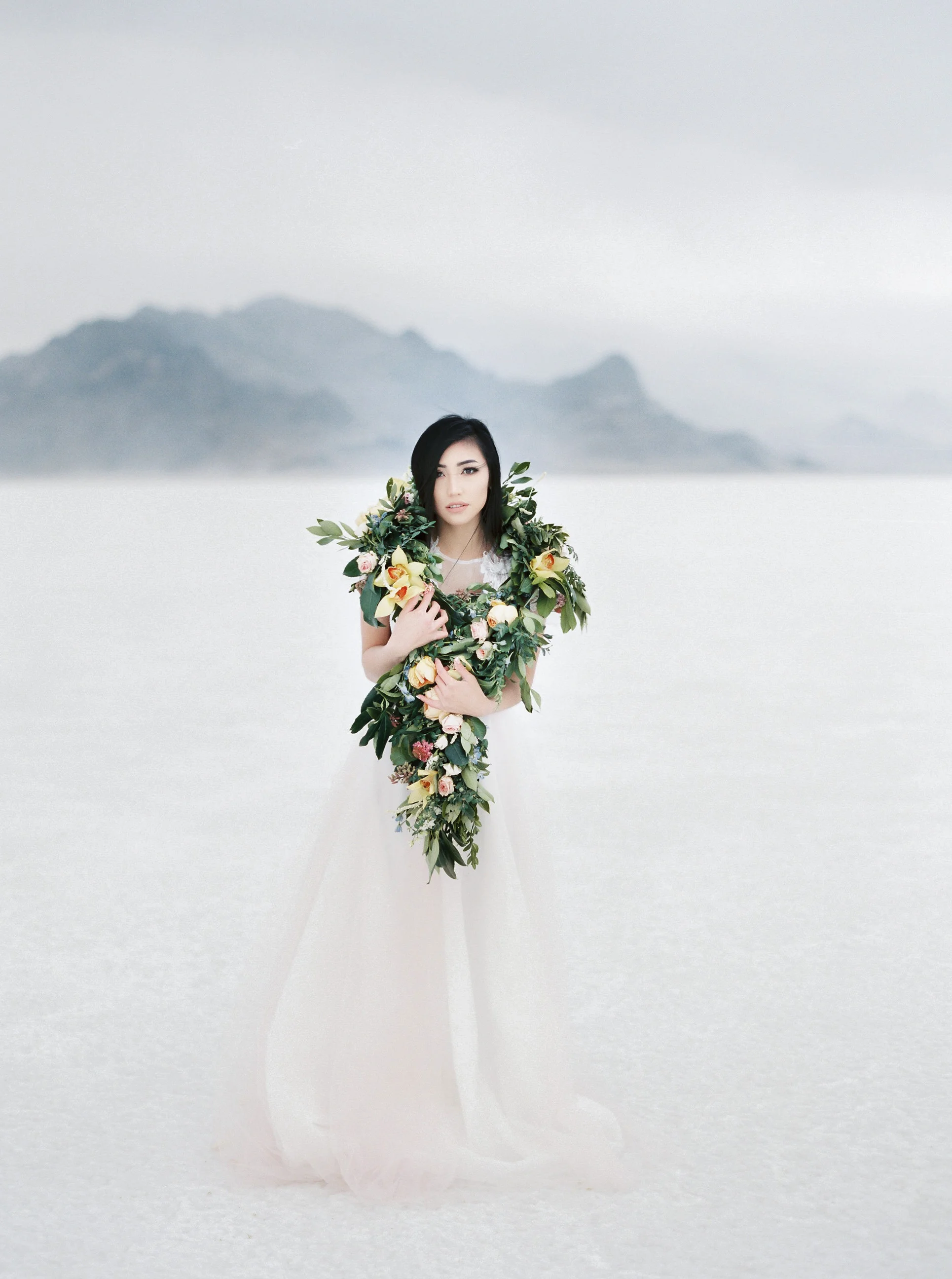 SaltFlatsStyledBridals2017Film (2 of 54).jpg