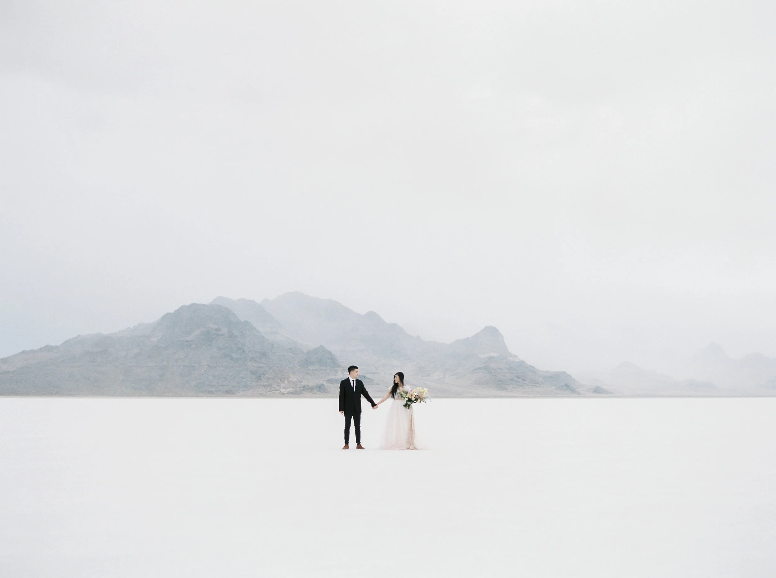 SaltFlatsStyledBridals2017Film (30 of 54).jpg