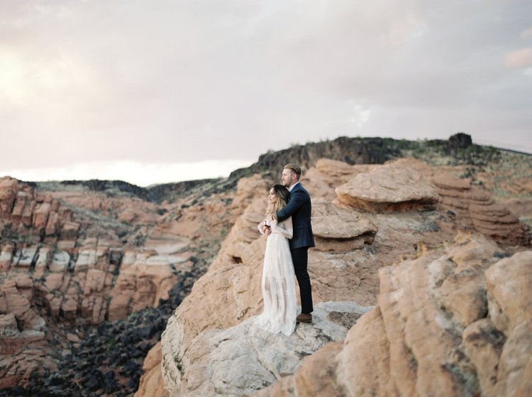 An intimate Elopement in Zion National Park