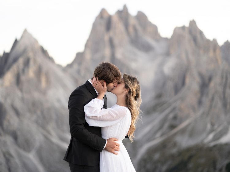 A sunset Elopement in the Dolomites of Italy