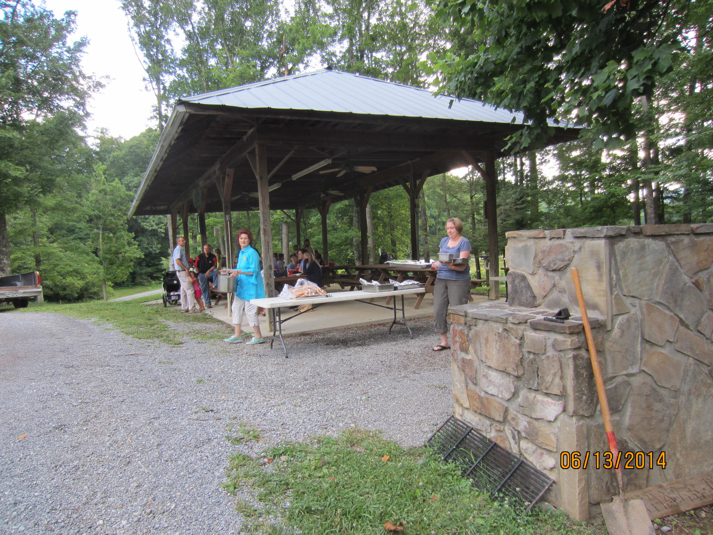 JFBC workers grill hot dogs and hamburgers for the WVR staff and kids. A great dinner was had by all!