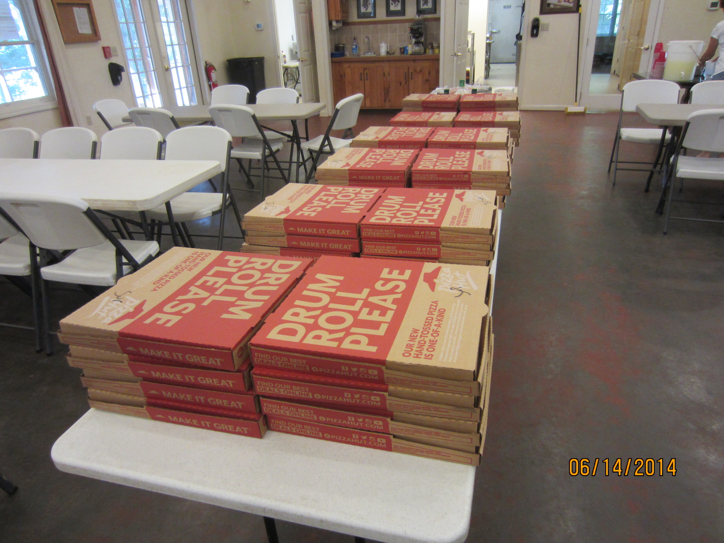 Yes, that is 40 pizzas, the local Pizza Hut was hoppin'.