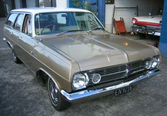 10-hr_premier-wagon-04.jpg