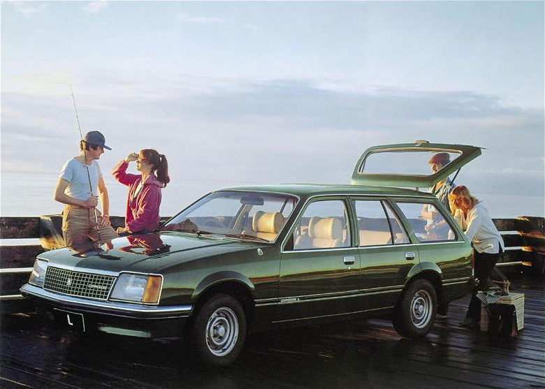 19-vc-commodore-wagon-02.png