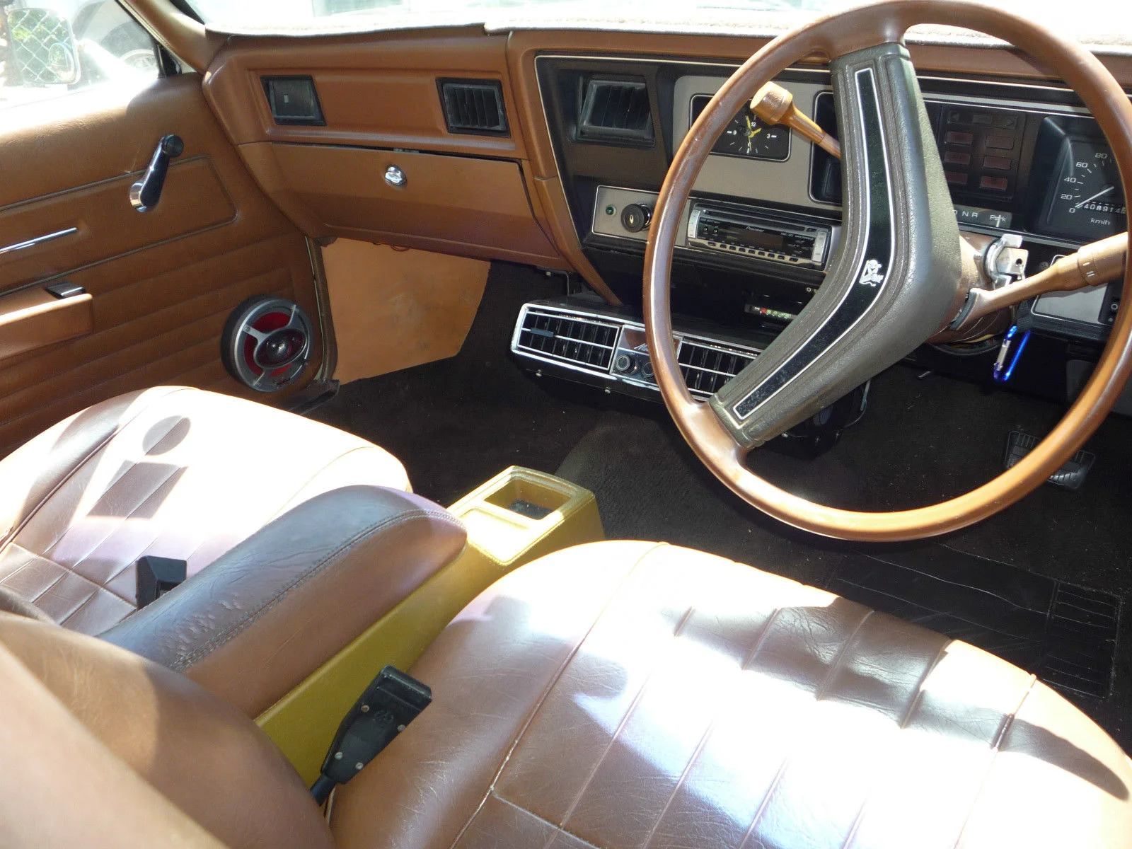 HX Holden Kingswood Interior