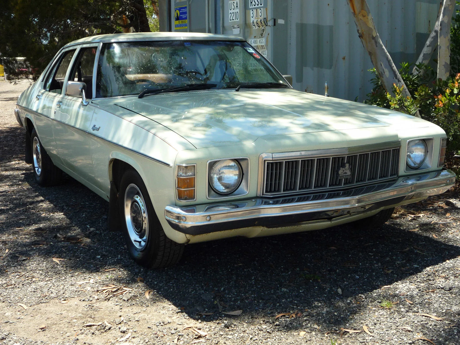 HX Holden Kingswood