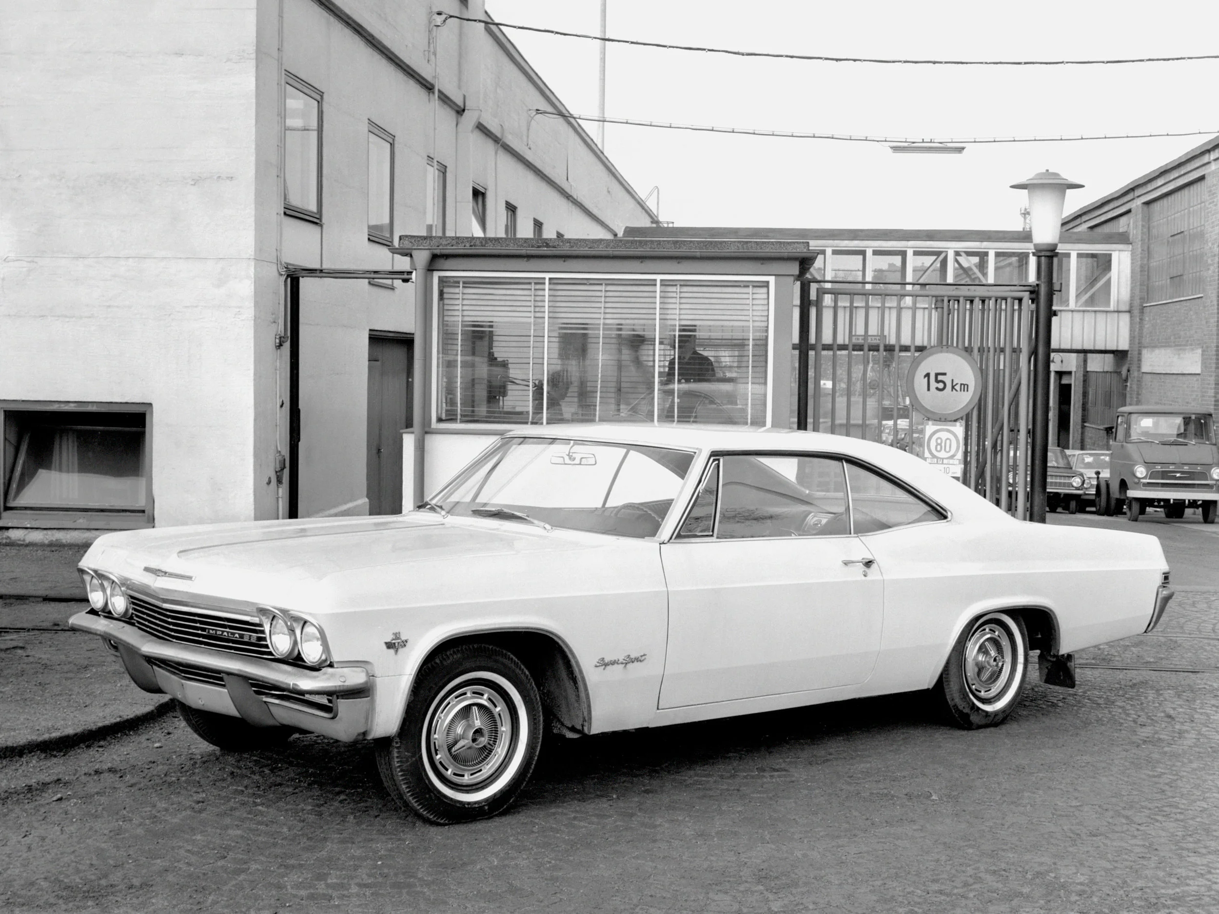 1965-chevrolet_impala-01.jpeg