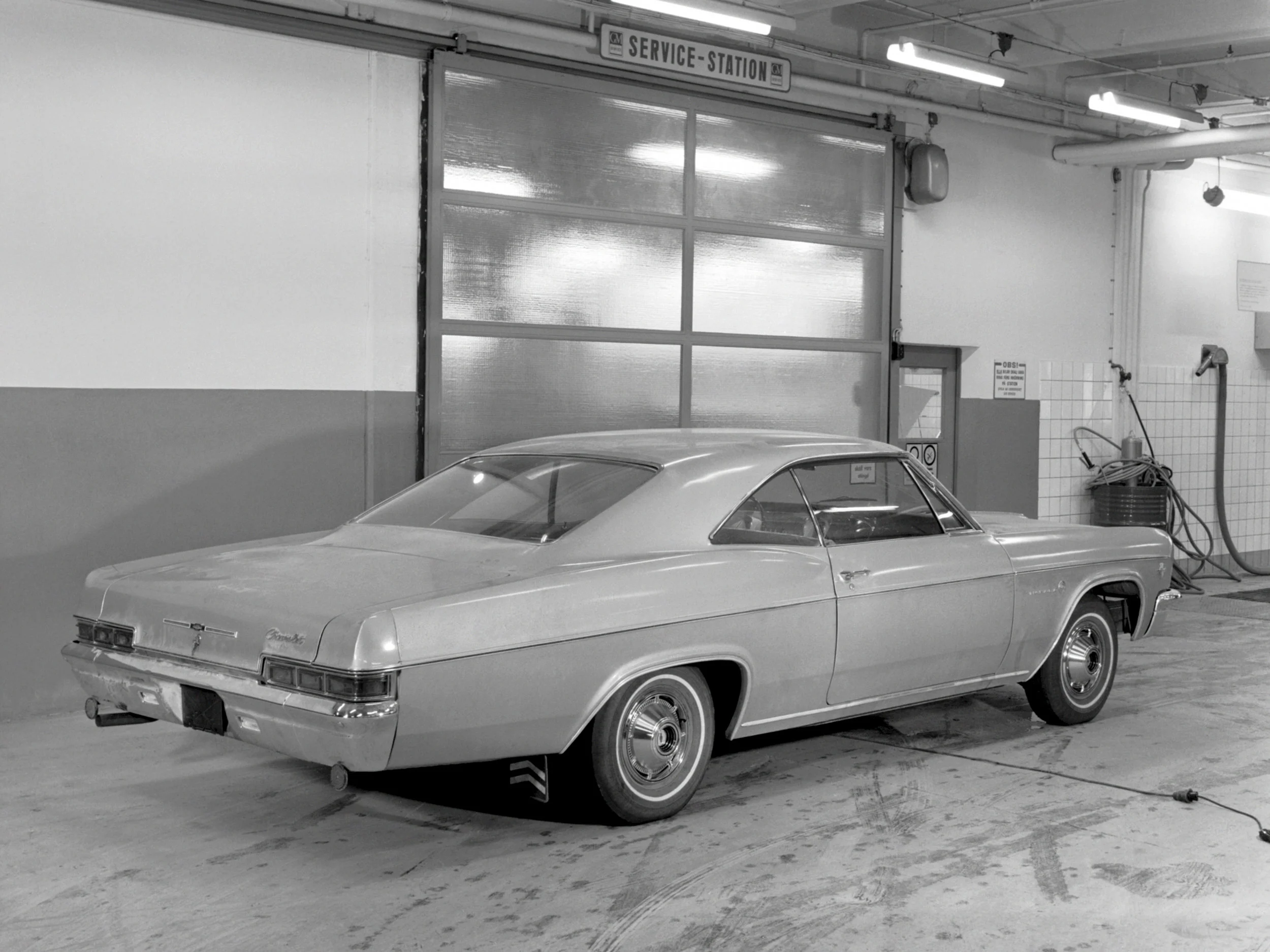 1966-chevrolet_impala-03.jpeg