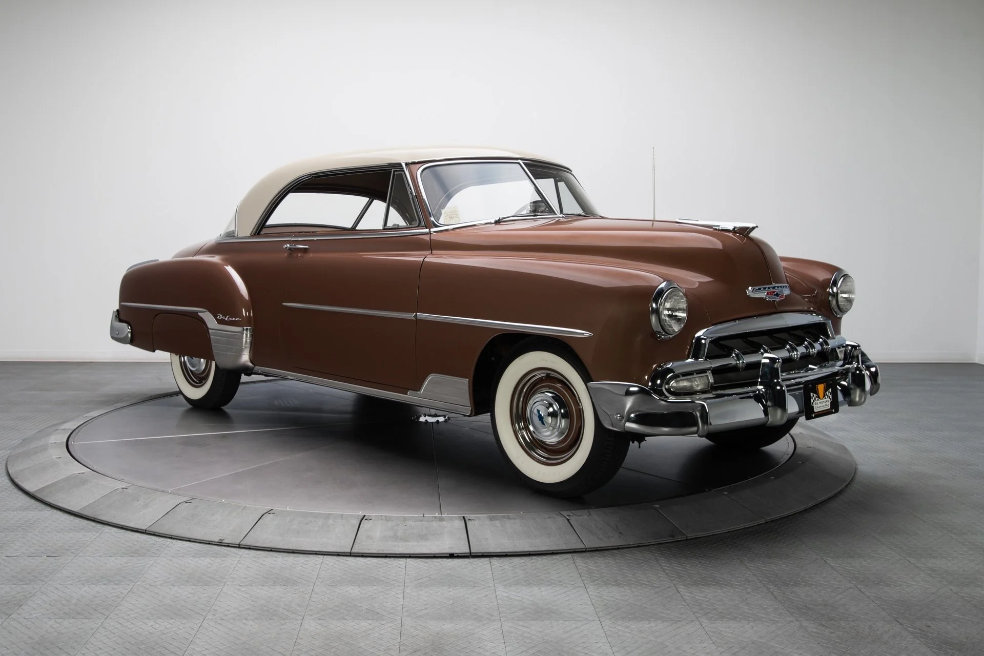 1952-chevrolet_deluxe_styleline-03.jpg