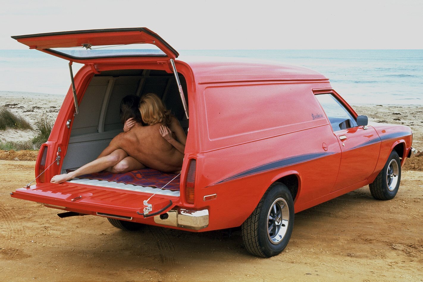 holden-sandman.jpg