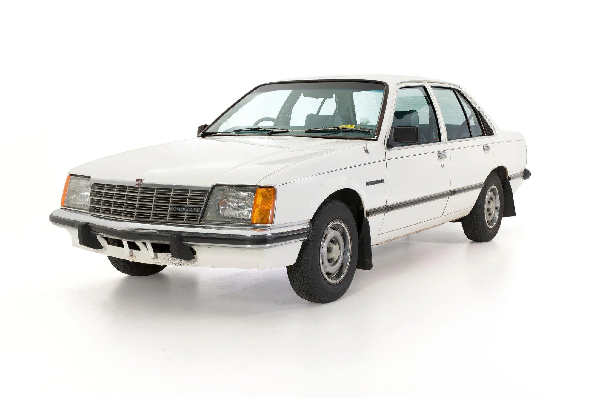 vb-commodore_sl-01.jpeg